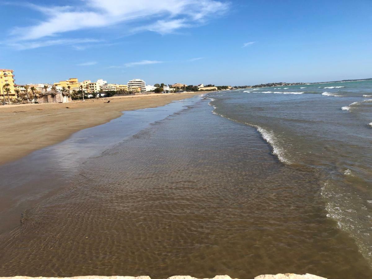 Casa Vacanze BIANCA Pozzallo Esterno foto